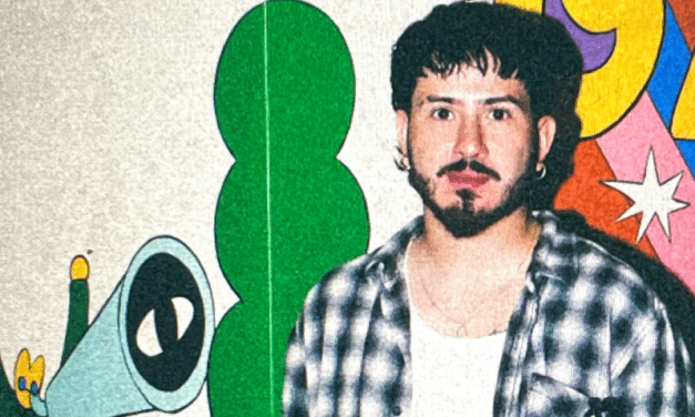 Chien Champion, artista visual que envuelve a Montréal de color y magia