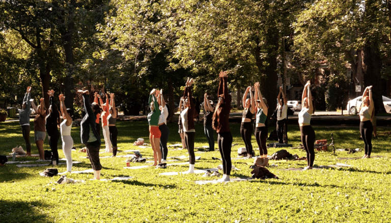 Yolat yoga en espanol montreal 768x438